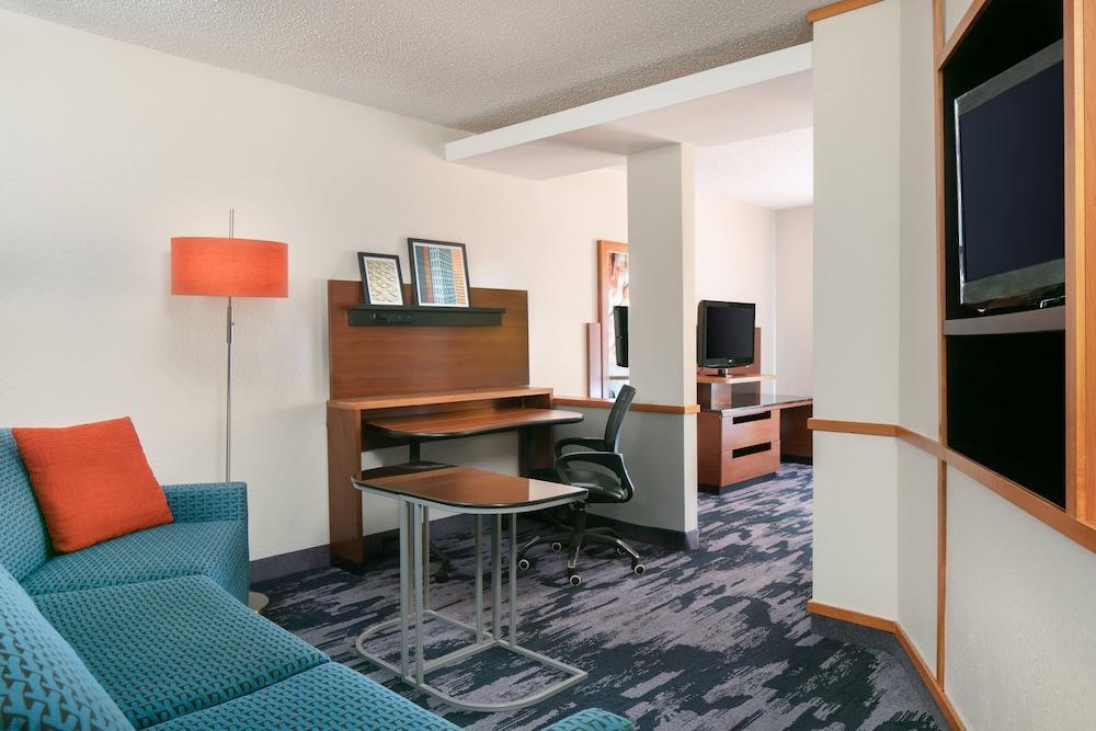 Fairfield Inn & Suites By Marriott Tulsa Central מראה חיצוני תמונה