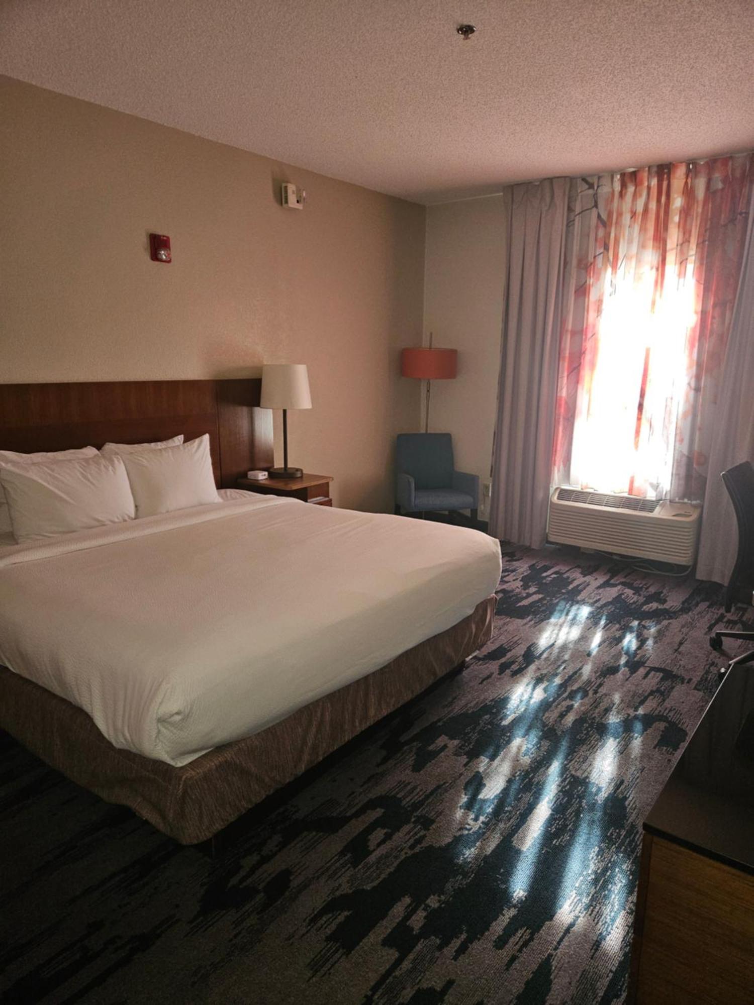 Fairfield Inn & Suites By Marriott Tulsa Central מראה חיצוני תמונה