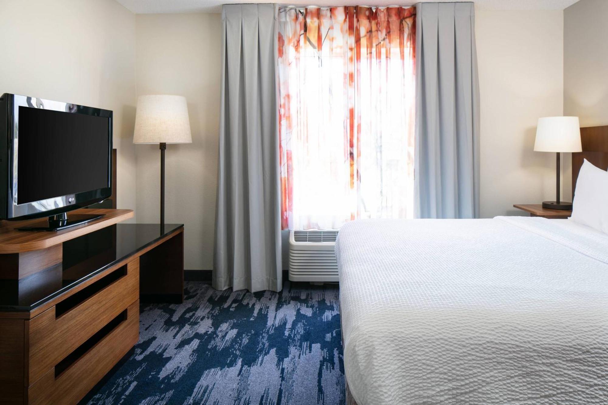 Fairfield Inn & Suites By Marriott Tulsa Central מראה חיצוני תמונה