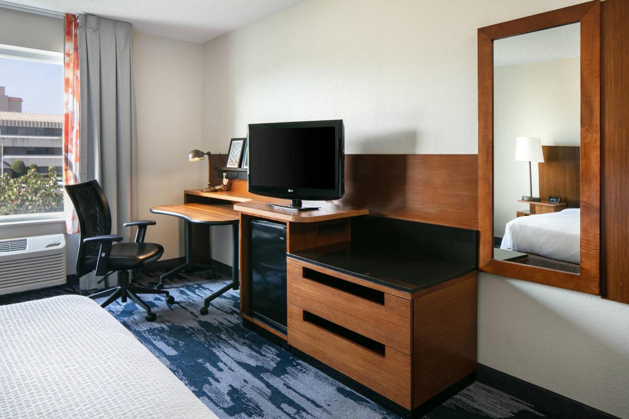 Fairfield Inn & Suites By Marriott Tulsa Central מראה חיצוני תמונה