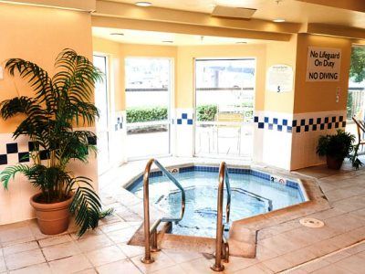 Fairfield Inn & Suites By Marriott Tulsa Central מראה חיצוני תמונה